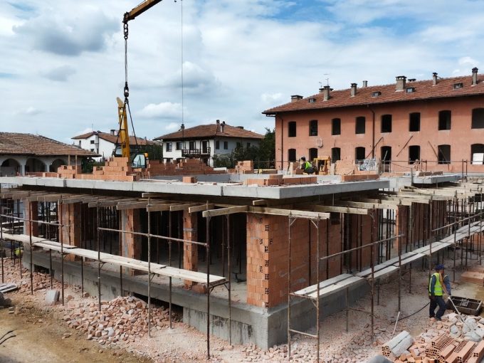 Что такое акт 14, акт 15, акт 16 в Болгарии