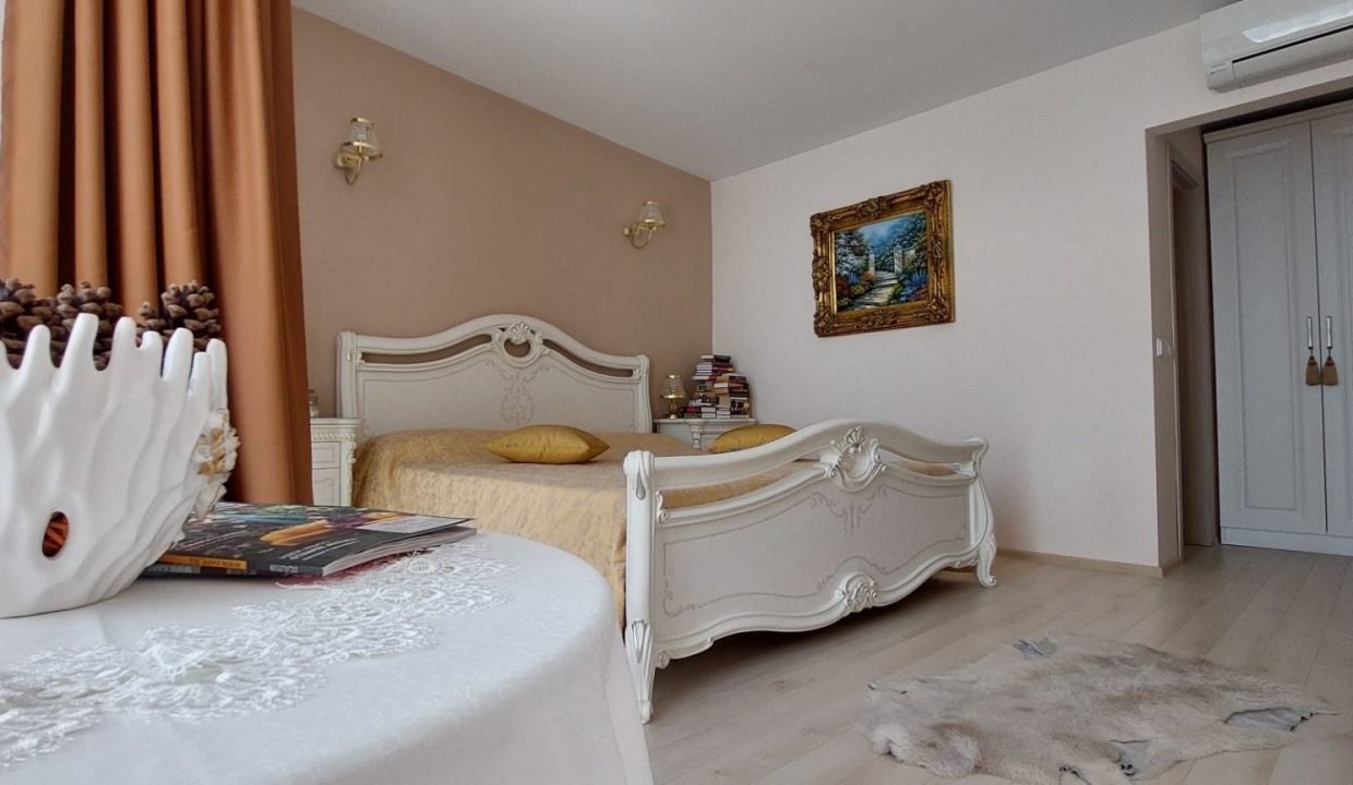 Таунхаус Атлантис, Сарафово