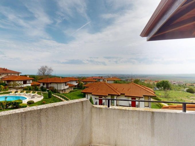 Выгодный апартамент в Bay View Villas, Кошарица