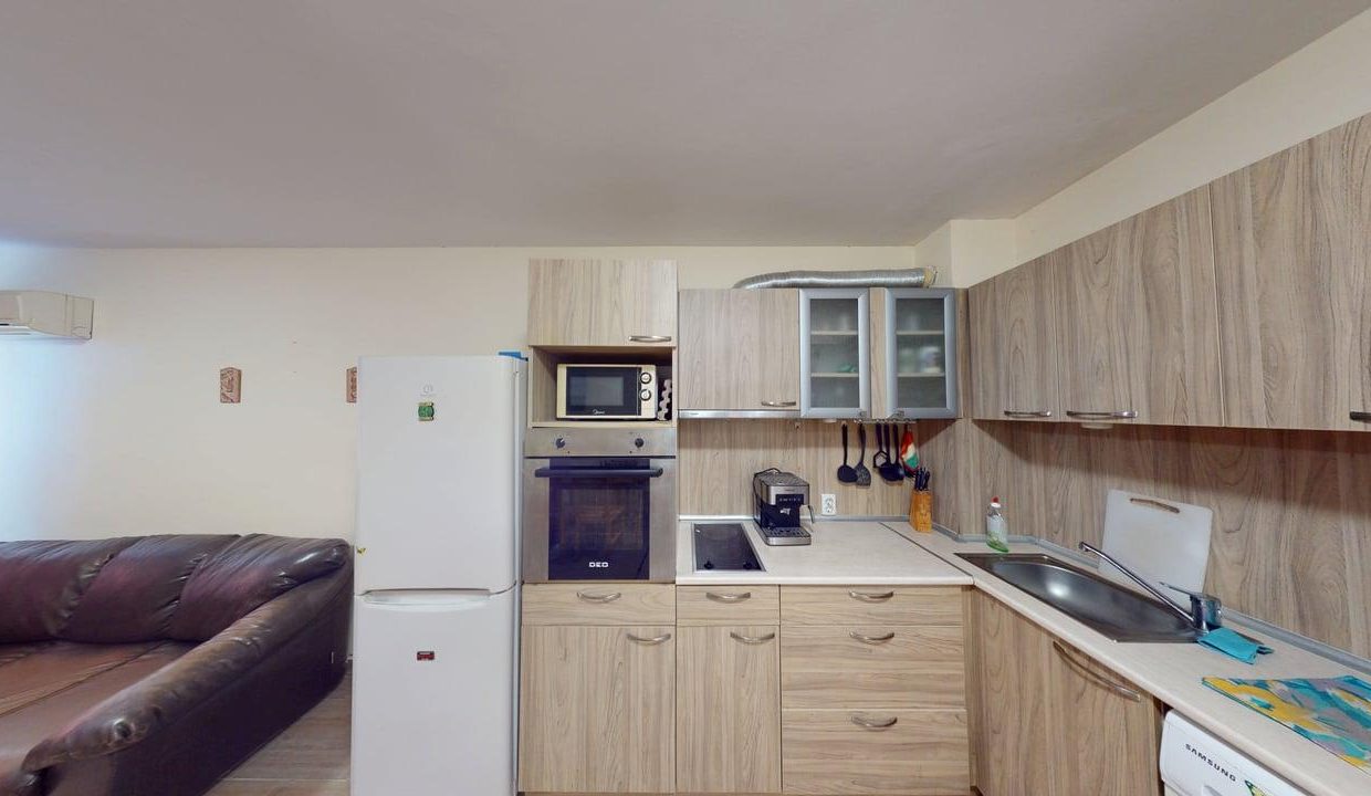 Апартамент с 1 спальней в Кошарице, комплекс RIO