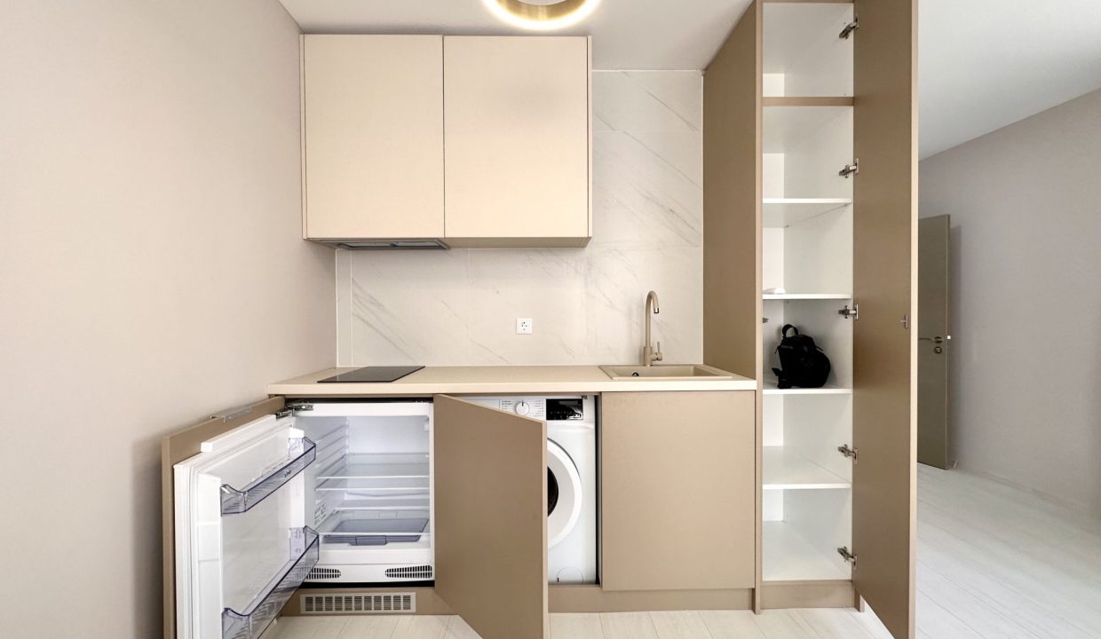 J_Adore Secret Gardens-1bed-4et-61m2-11