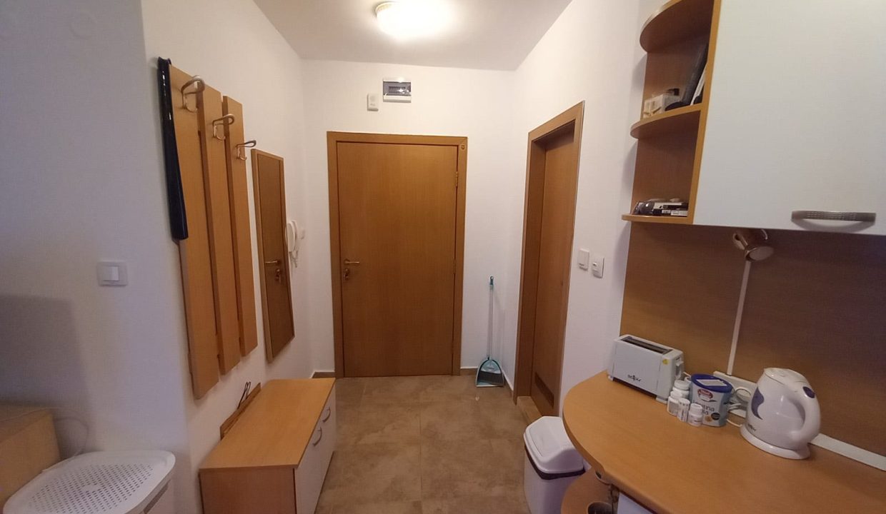 Студия в комплексе Ясень, Солнечный бере